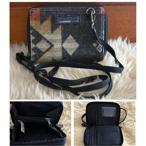 Pendleton Geometric Pattern Crossbody Bag - Black and Gray